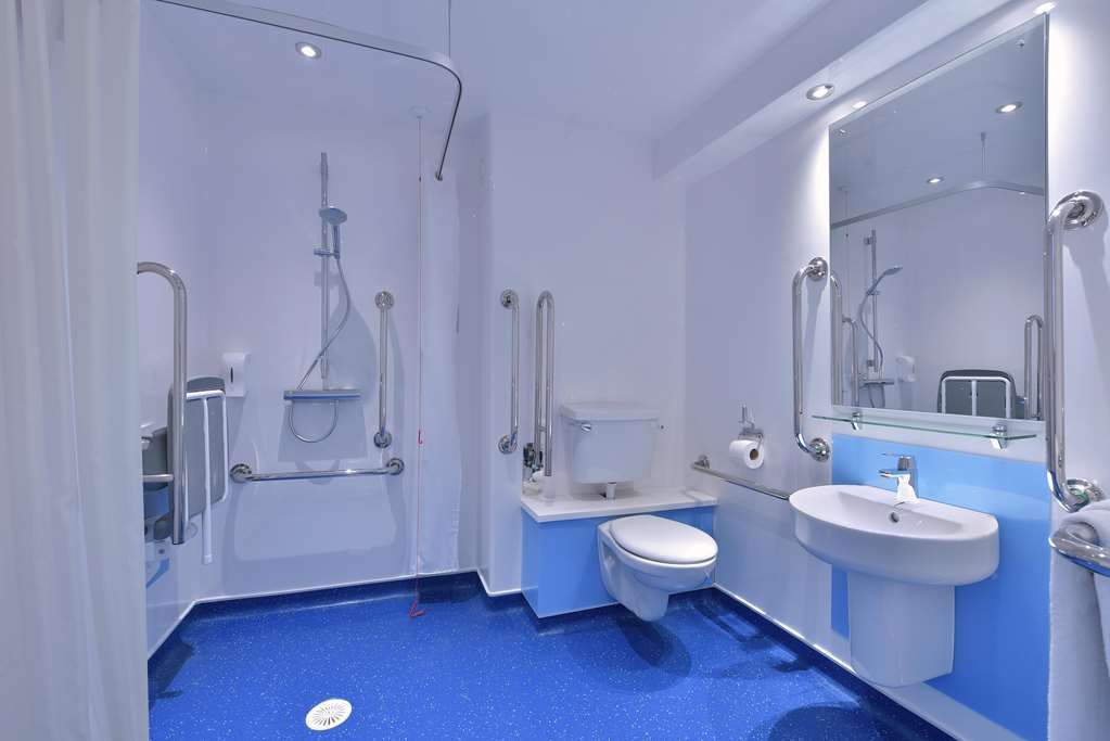 Travelodge Birmingham Yardley חדר תמונה